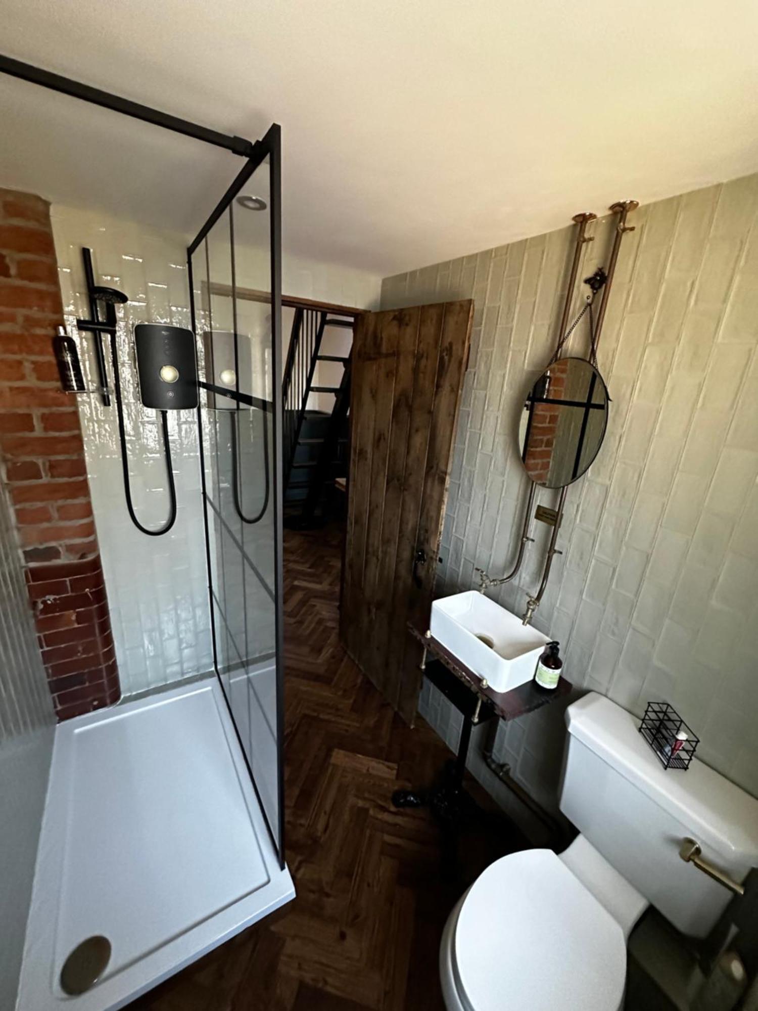 Unique Victorian Stable Conversion Appartamento